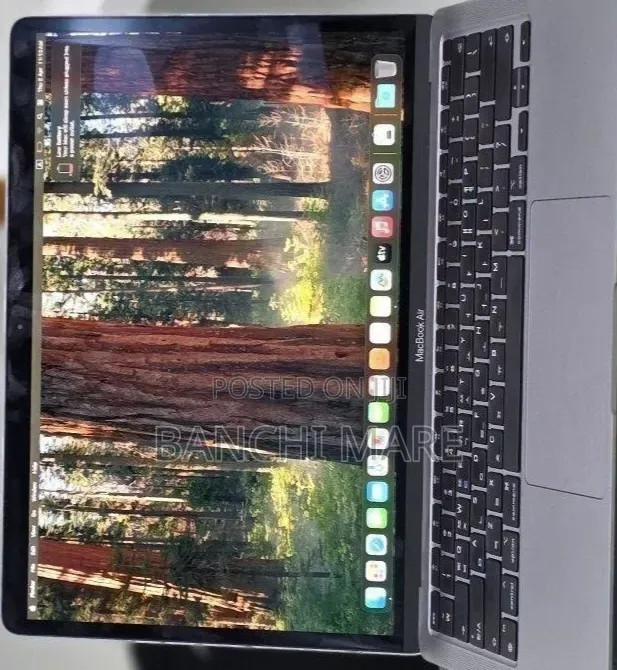 New Laptop Apple MacBook Air 2020 M1 8GB Apple M1 SSD 256GB