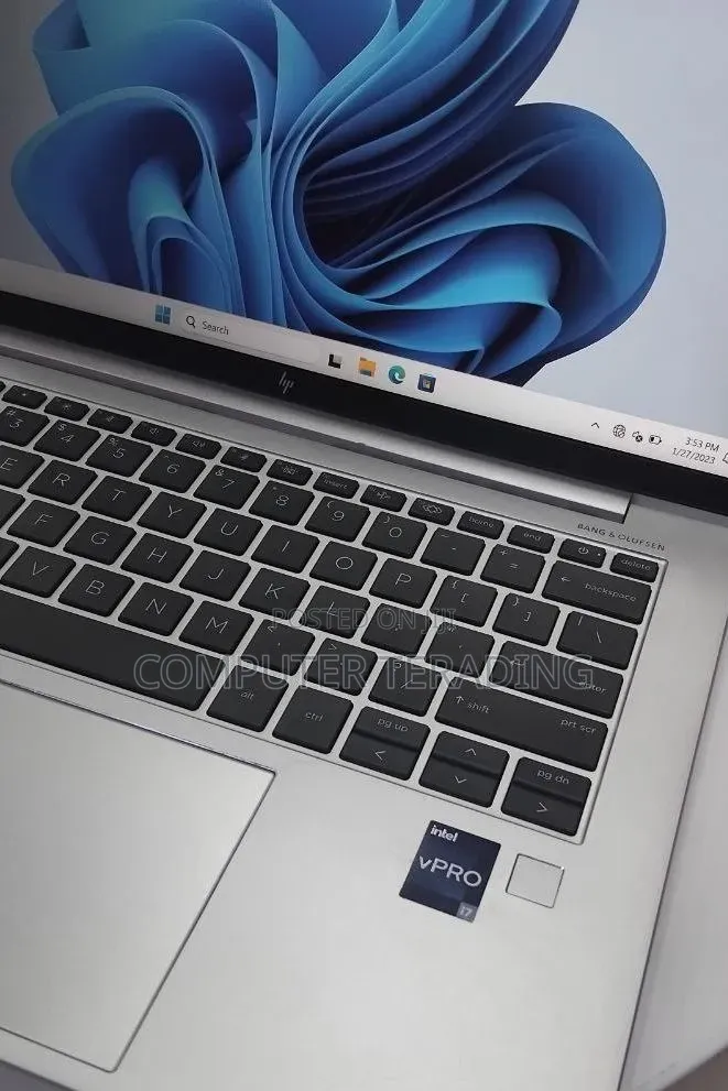 New Laptop HP EliteBook 840 G10 16GB Intel Core i7 SSD 512GB