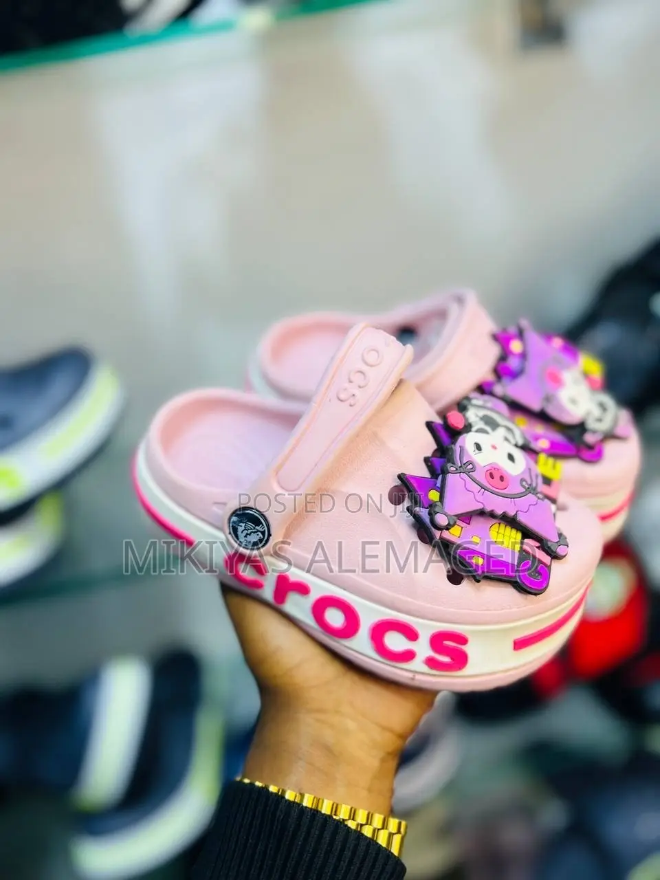 Original Crocs በተመጣጣኝ ዋጋ የልጆች በተለያየ የከለር እናየዲዛይን አማራጭ ያሉበት ድረስ እንልካለን