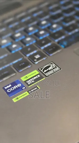New Laptop Asus ROG Strix G16 G614 16GB Intel Core i9 SSD 1T