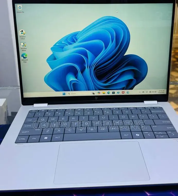 New Laptop HP OmniBook Ultra Flip 14" 16GB Intel Core Ultra 7 SSD 1T