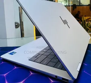 New Laptop HP OmniBook Ultra Flip 14" 16GB Intel Core Ultra 7 SSD 1T