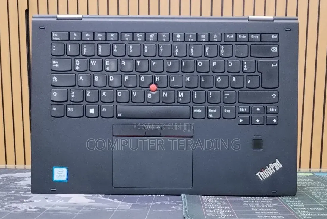 New Laptop Lenovo ThinkPad Yoga 8GB Intel Core i5 SSD 512GB