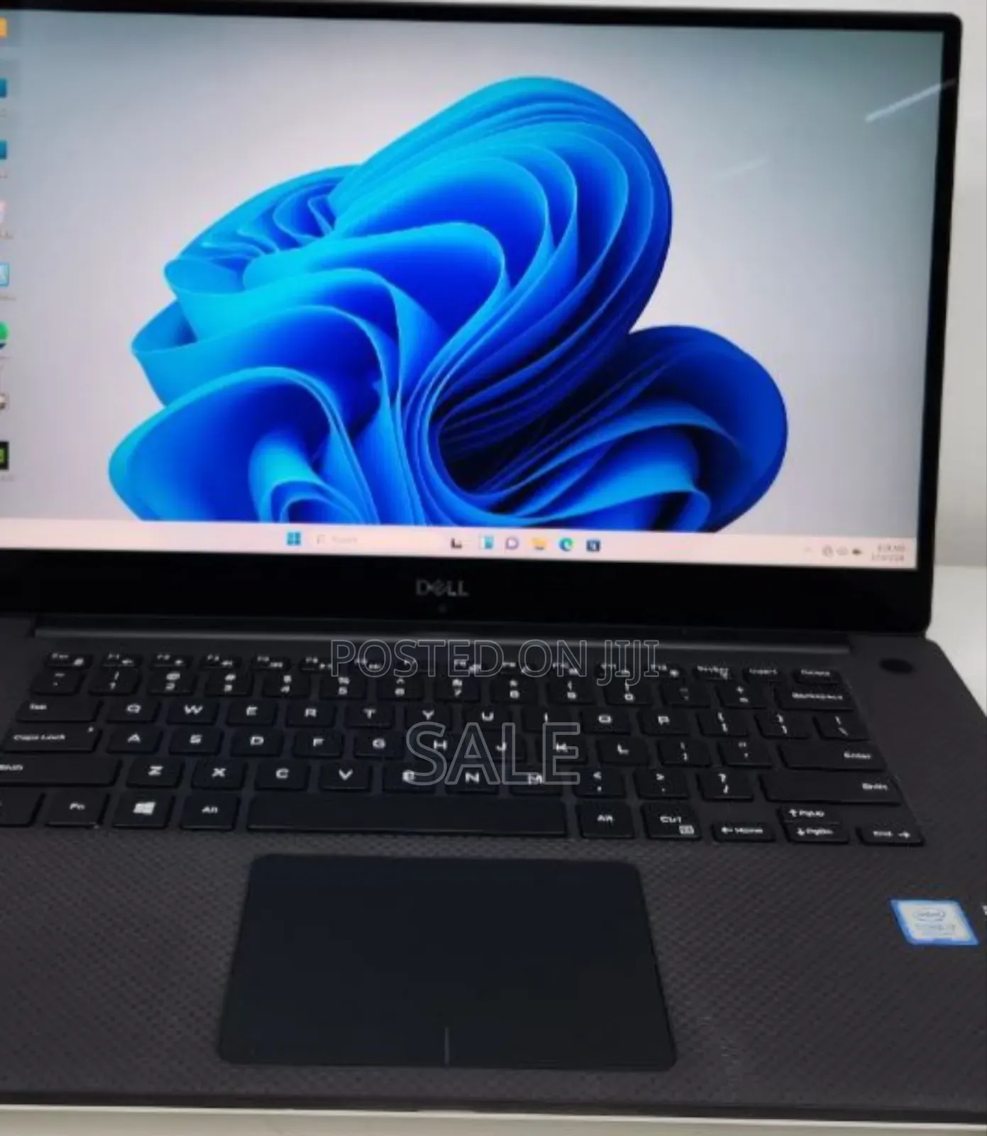 New Laptop Dell XPS 15 16GB Intel Core i7 SSD 512GB