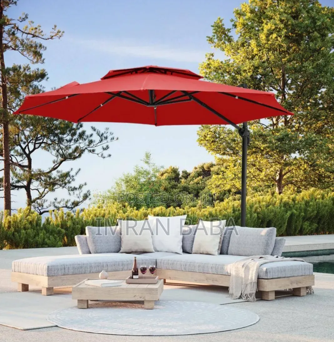 Umbrella Cafe/Patio