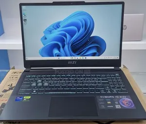 New Laptop MSI Cyborg 15 16GB Intel Core i7 SSD 1T
