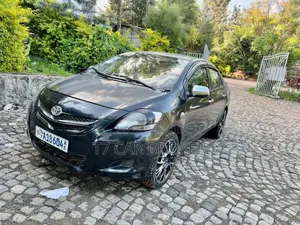 Toyota Yaris 2007 Black