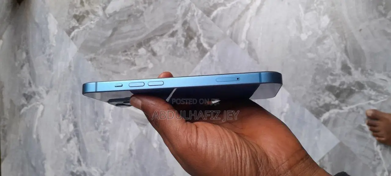 Apple iPhone 13 128 GB Blue