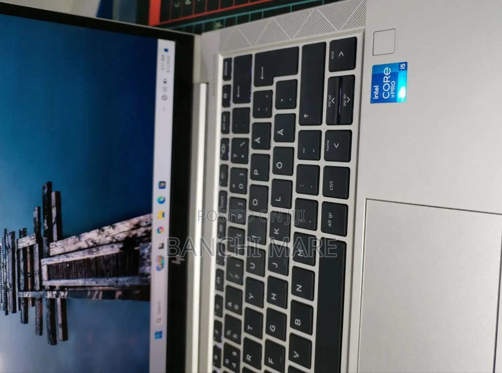 New Laptop HP EliteBook 830 G8 16GB Intel Core i5 SSD 512GB