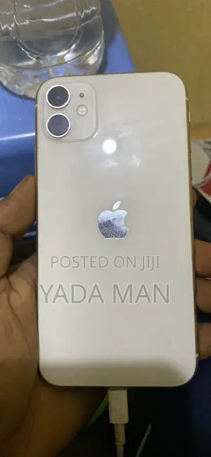 Apple iPhone 11 128 GB White