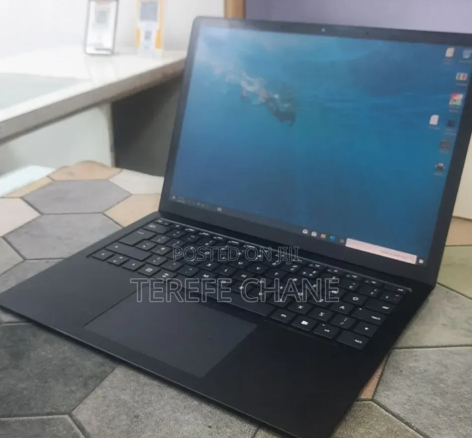 New Laptop Microsoft Surface Laptop 4 16GB Intel Core i7 SSD 512GB