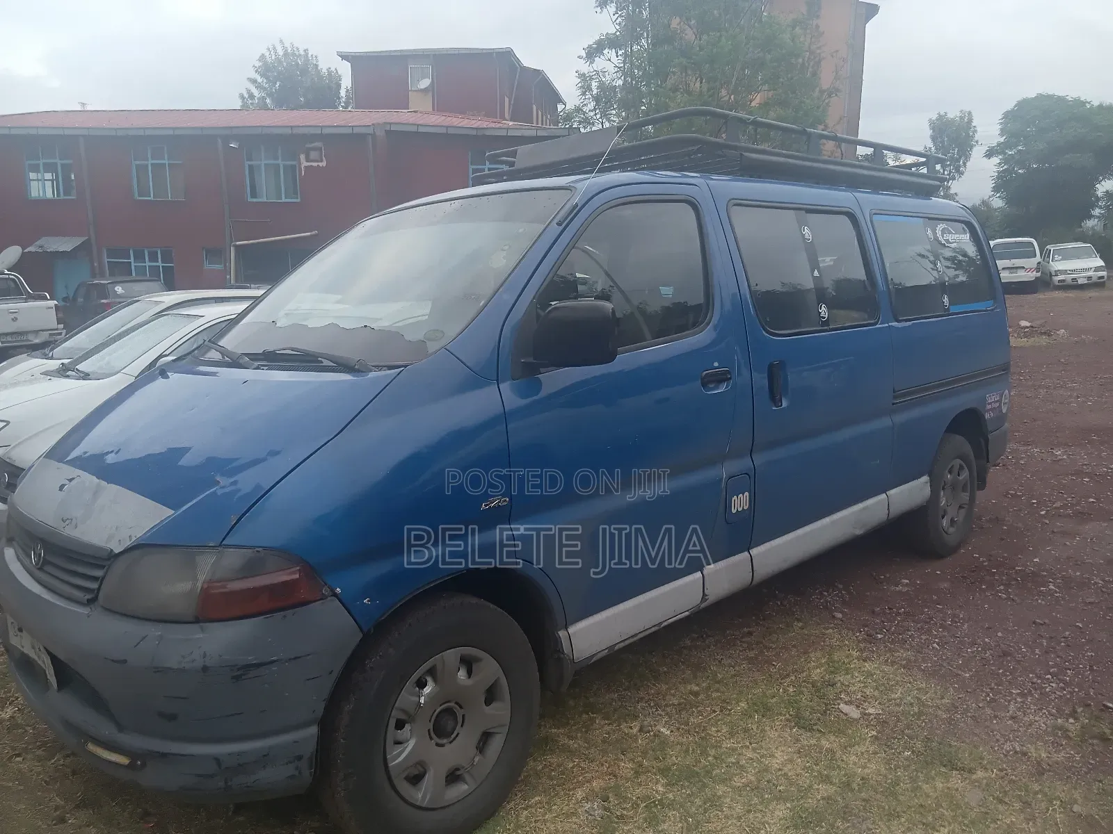Toyota HiAce 2006 Blue