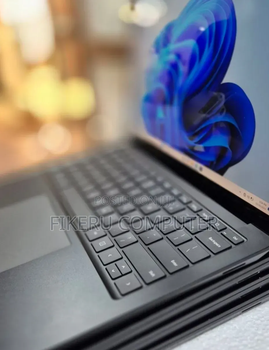 New Laptop Microsoft Surface Laptop 3 16GB Intel Core i7 SSD 256GB