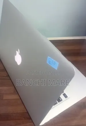 New Laptop Apple MacBook Air 2017 8GB Intel Core i5 SSD 128GB
