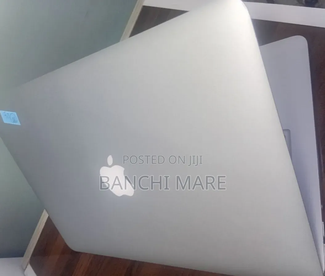 New Laptop Apple MacBook Air 2017 8GB Intel Core i5 SSD 128GB