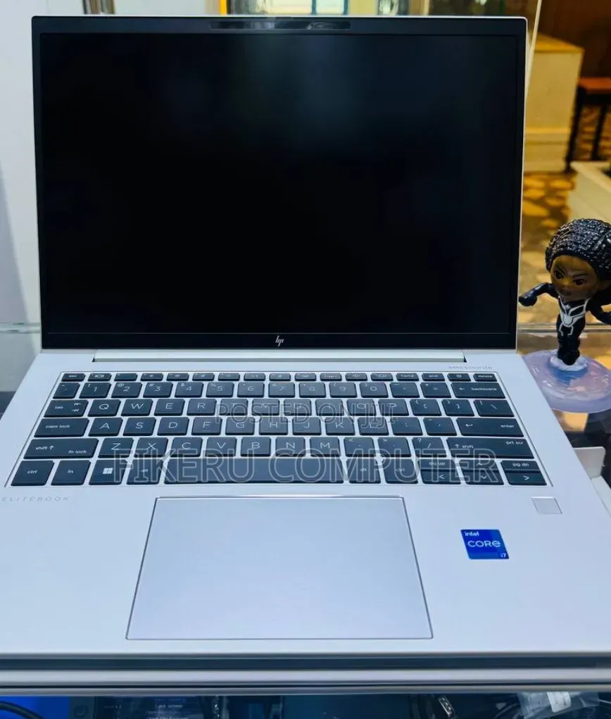 New Laptop HP EliteBook 840 G10 16GB Intel Core i7 SSD 512GB