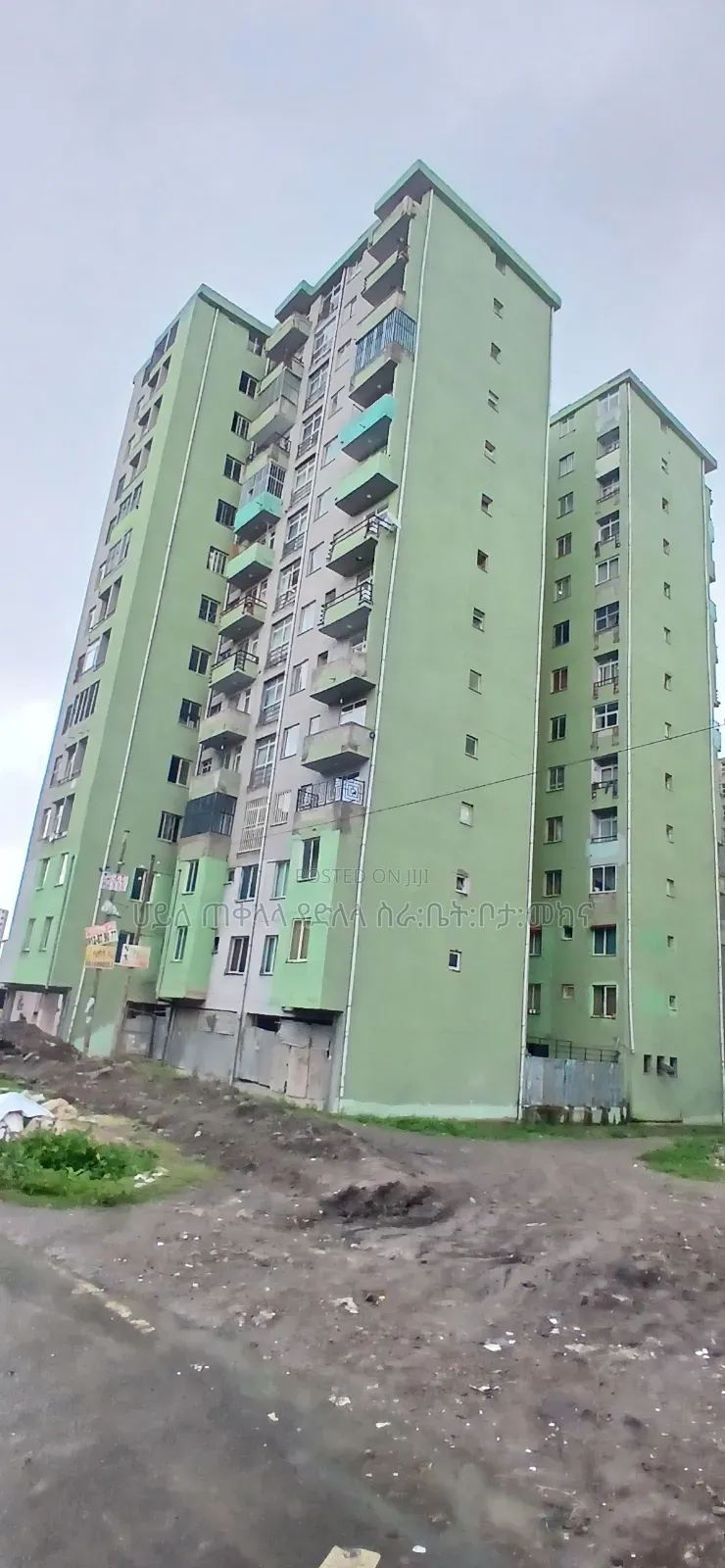 Furnished 3bdrm Condo in 40/60 Ayat 49, Yeka for sale