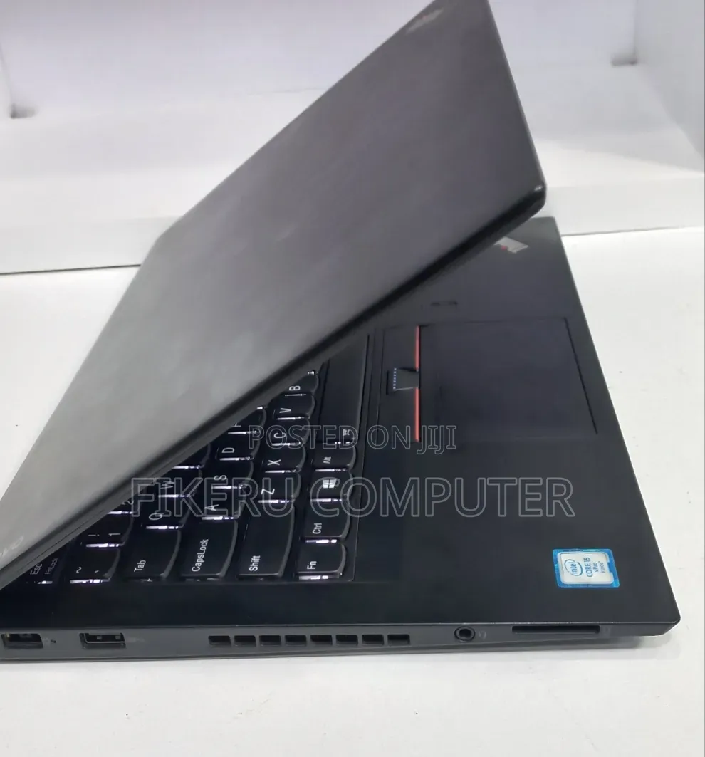 New Laptop Lenovo ThinkPad T14 G1 8GB Intel Core i7 SSD 256GB