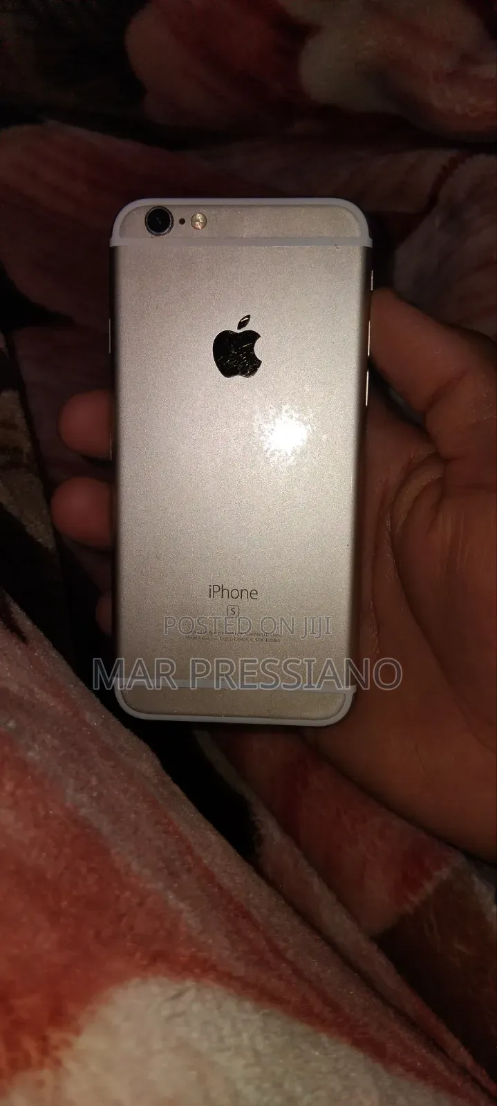 Apple iPhone 6s 64 GB Rose Gold