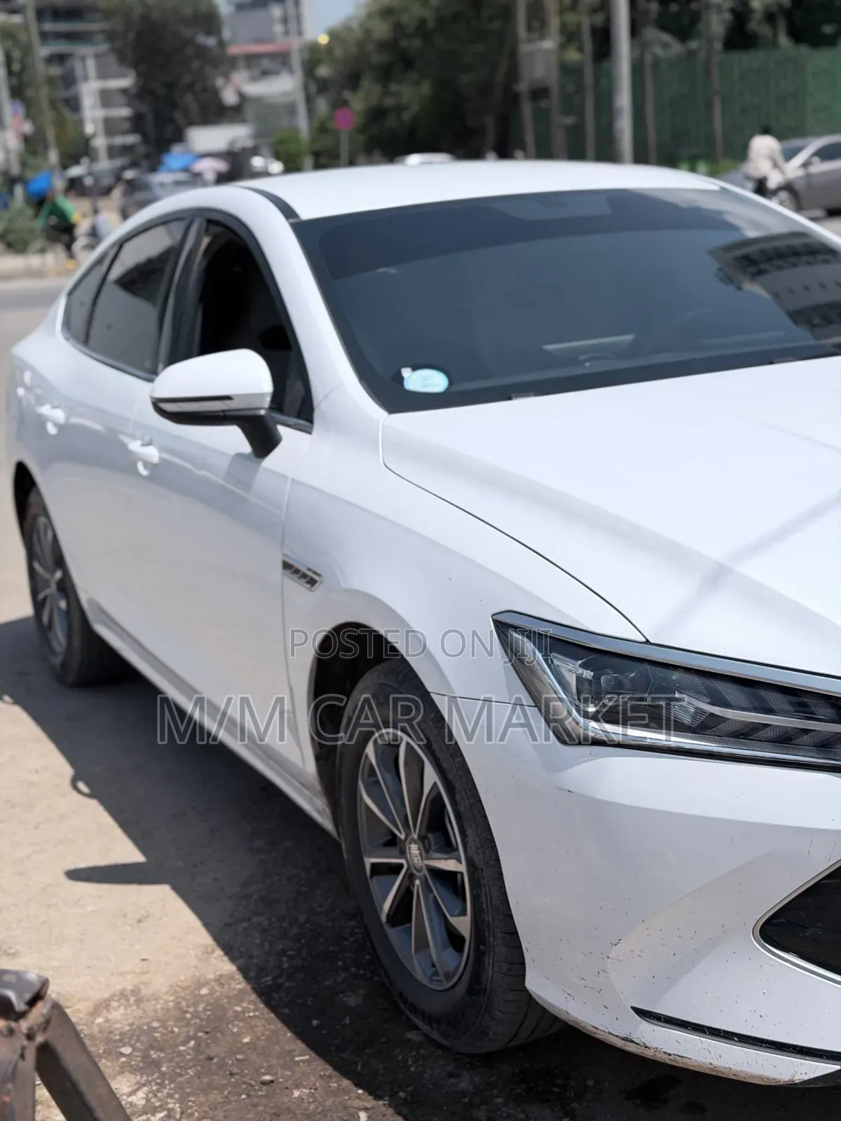 BYD Qin Plus DM-i 2025 White