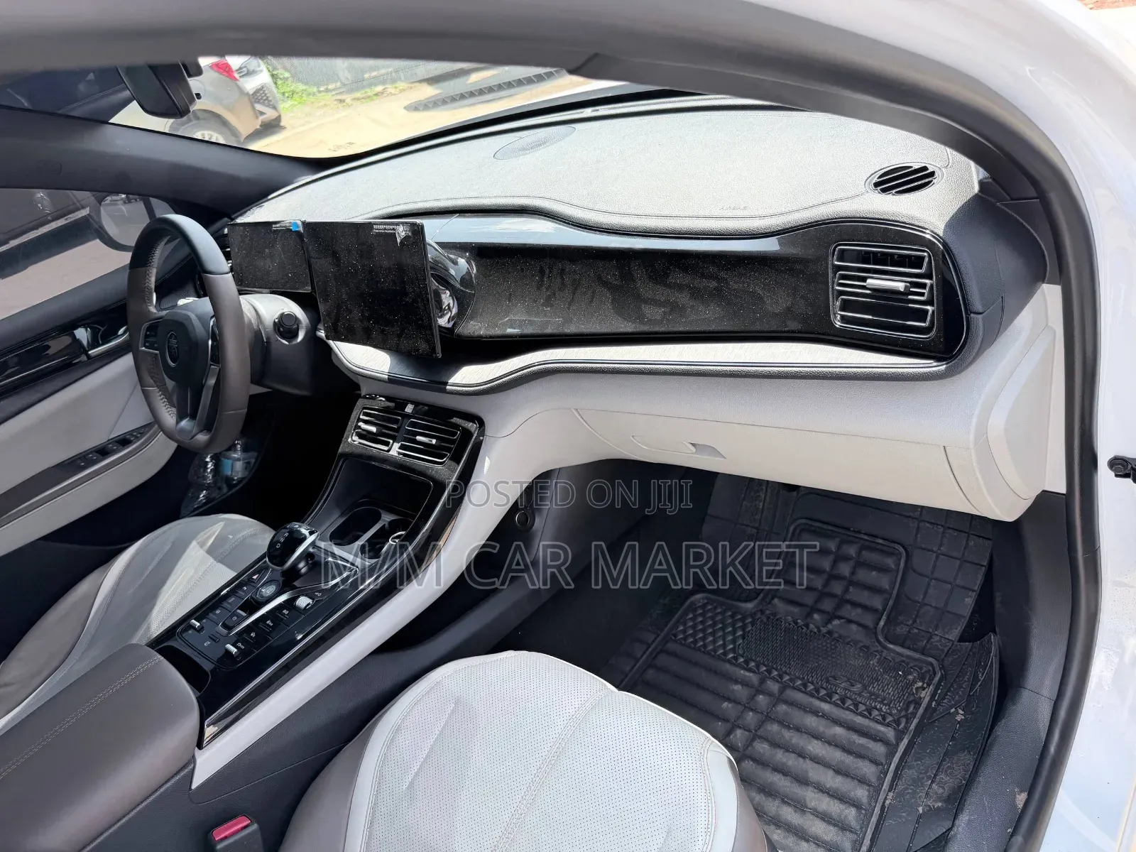 BYD Qin Plus DM-i 2025 White