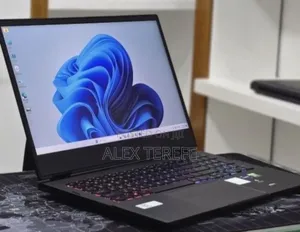New Laptop HP Omen 16 16GB Intel Core i7 SSD 512GB