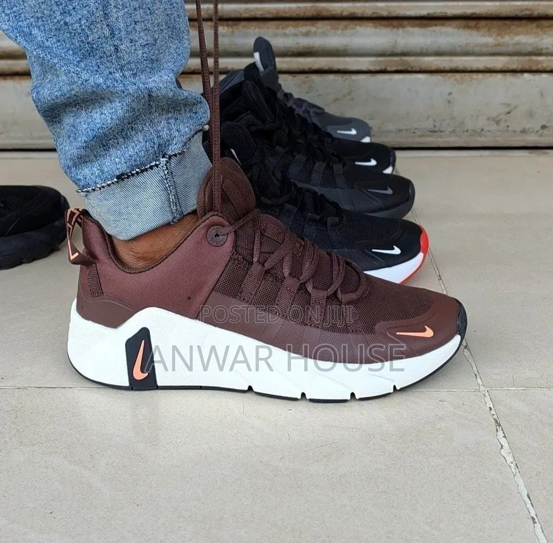 Nike Meycon