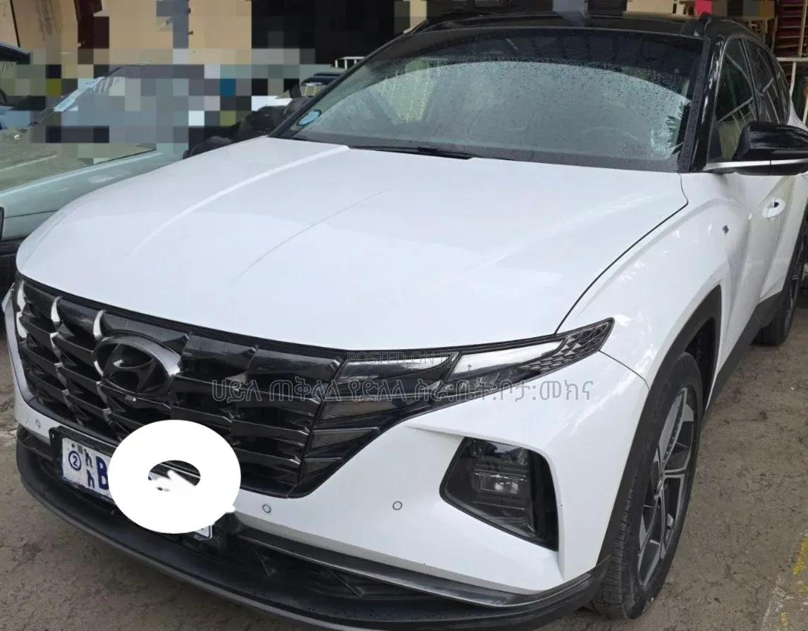 Hyundai Tucson 2021 White
