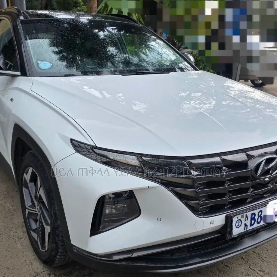 Hyundai Tucson 2021 White