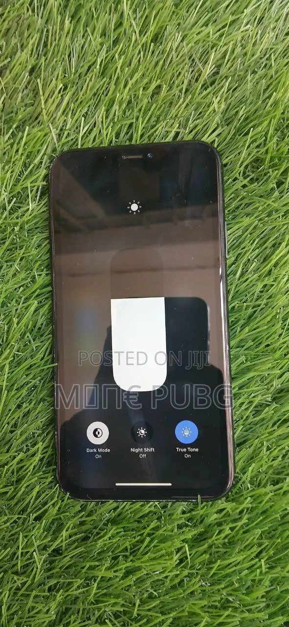 Apple iPhone XR 64 GB Black