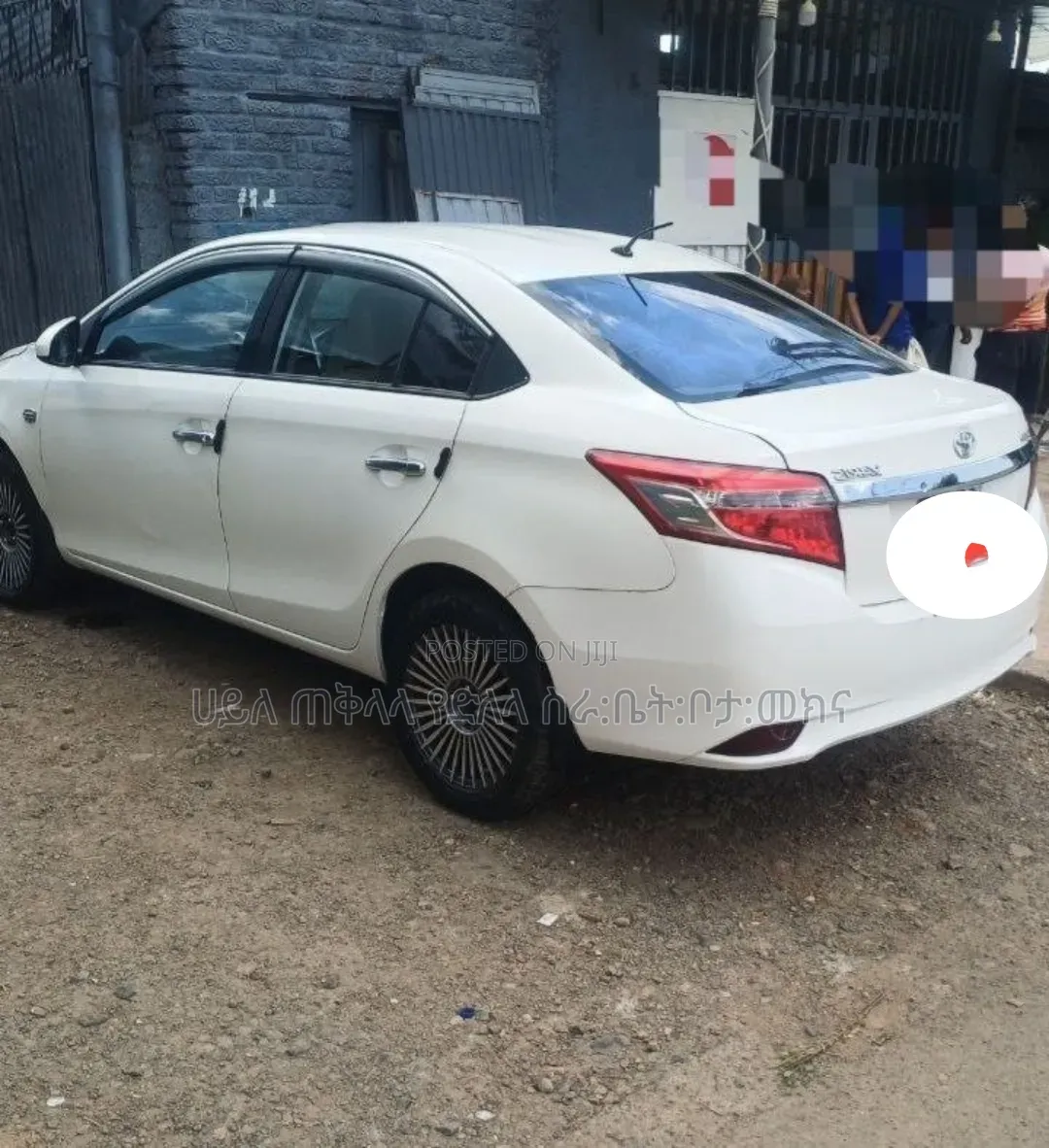 Toyota Yaris 2013 White