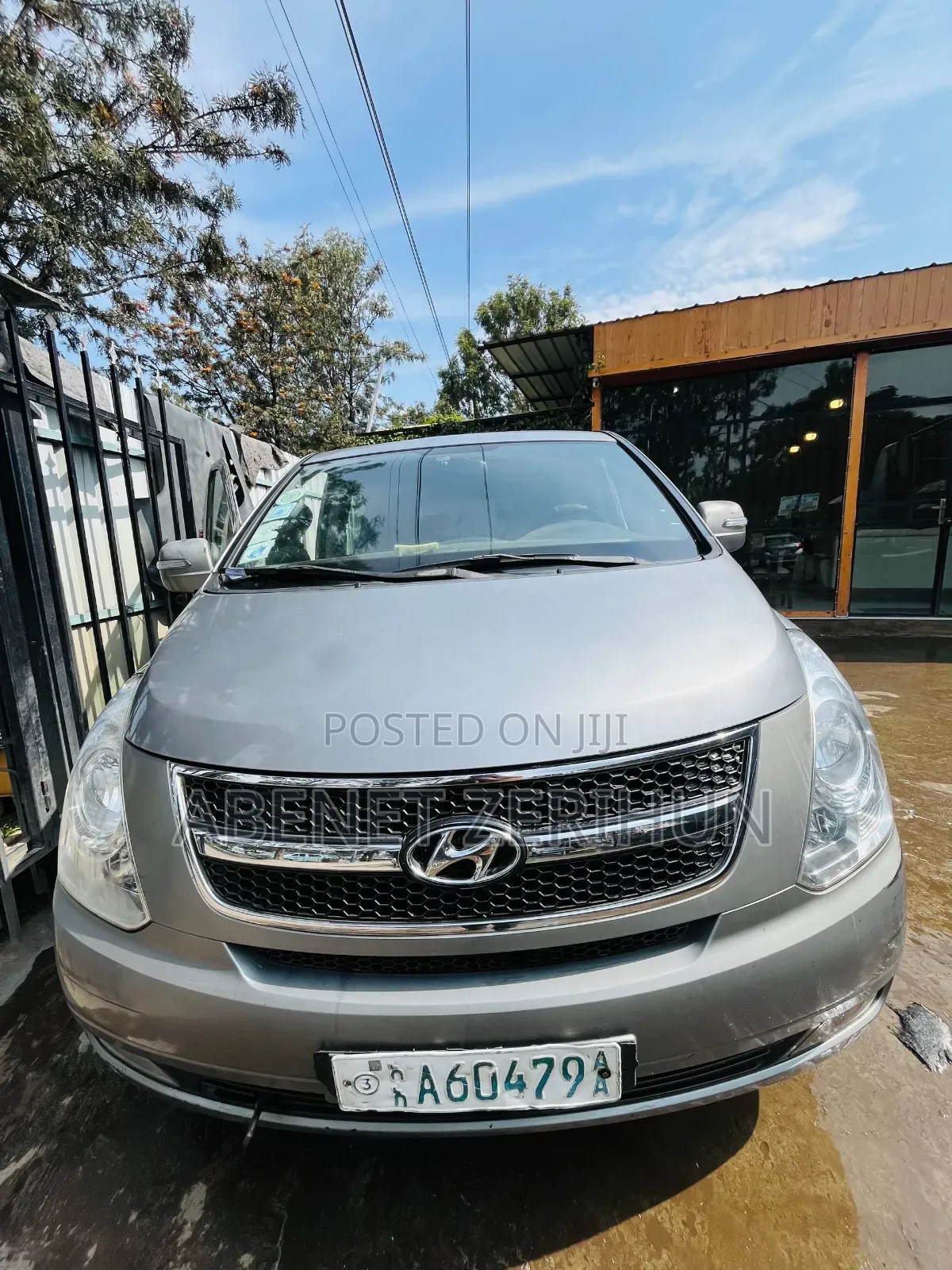 Hyundai Satellite 2015 Silver