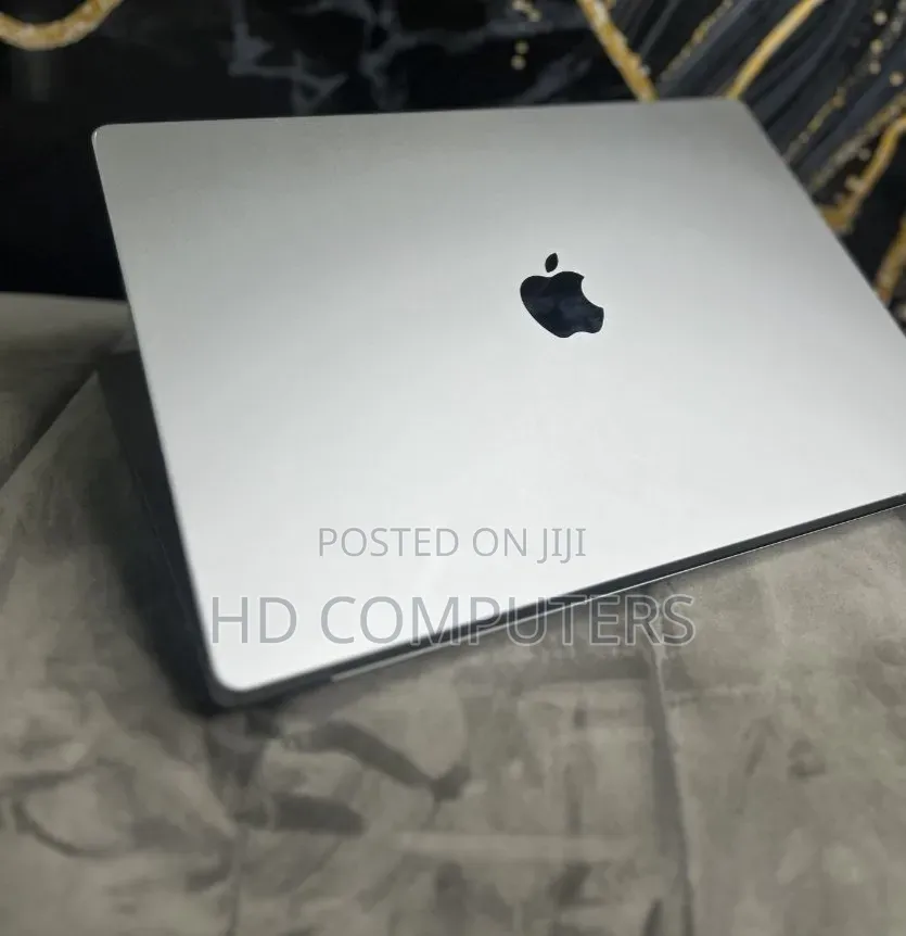 New Laptop Apple MacBook Pro 2021 M1 16GB Apple M1 Pro SSD 512GB