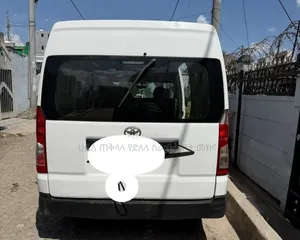 Toyota HiAce 2020 White