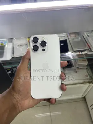 Apple iPhone 16 Pro 128 GB Silver