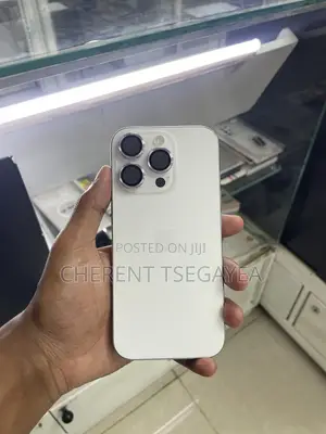 Apple iPhone 16 Pro 128 GB Silver