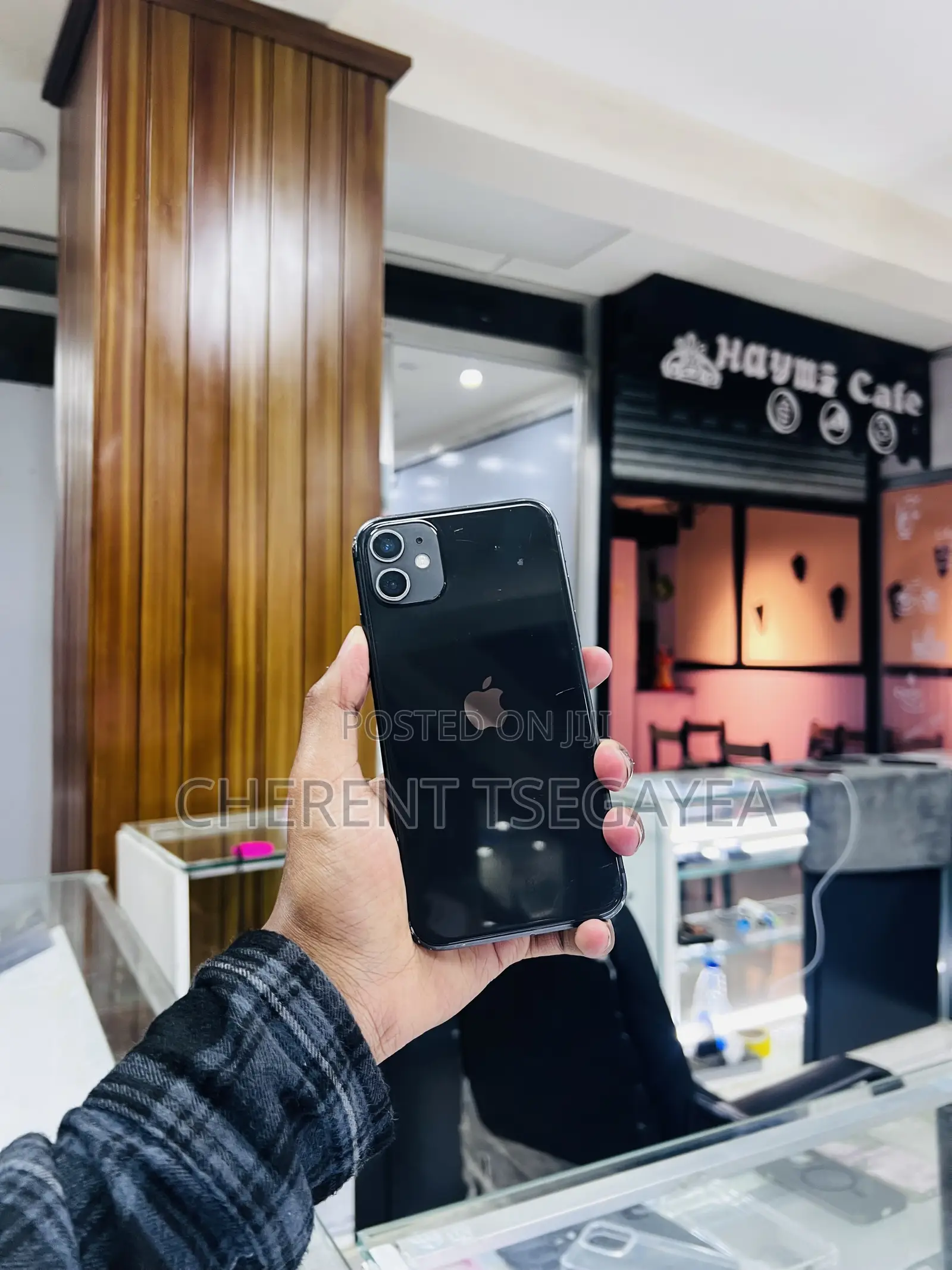 Apple iPhone 11 64 GB Black