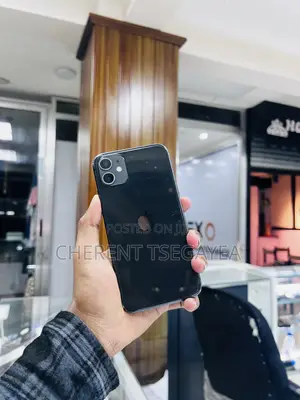 Apple iPhone 11 64 GB Black