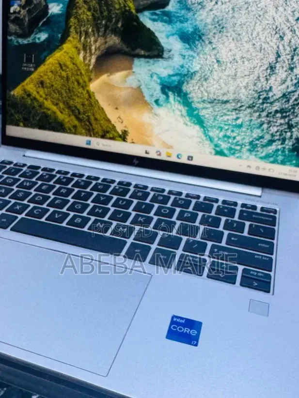 New Laptop HP EliteBook 840 G10 16GB Intel Core i7 SSD 1T
