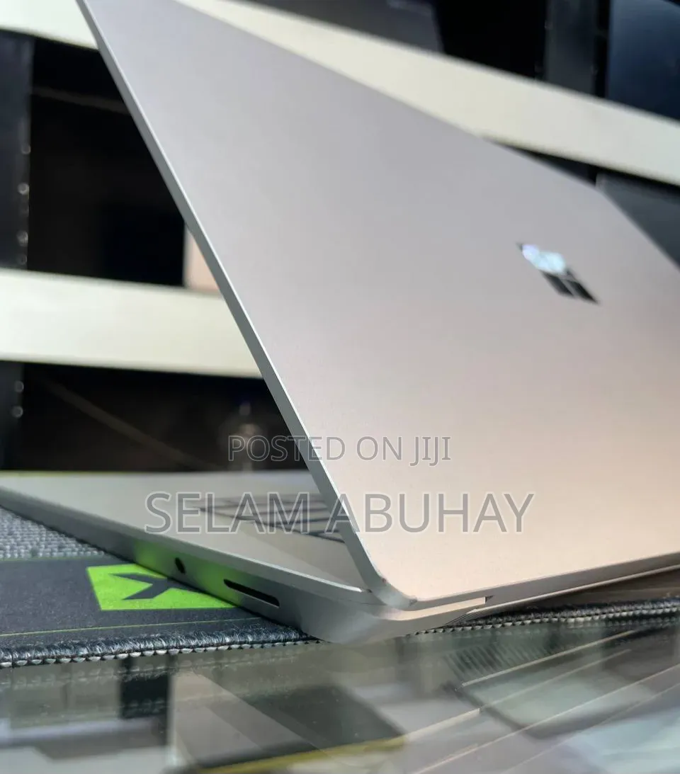 New Laptop Microsoft Surface 16GB Intel Core Ultra 7 SSD 512GB