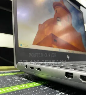 New Laptop HP ZBook 15 32GB Intel Core i9 SSD 512GB