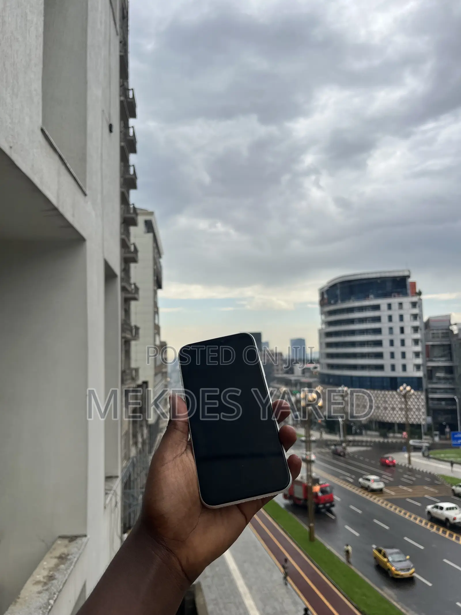 New Apple iPhone 11 Pro 256 GB Gold