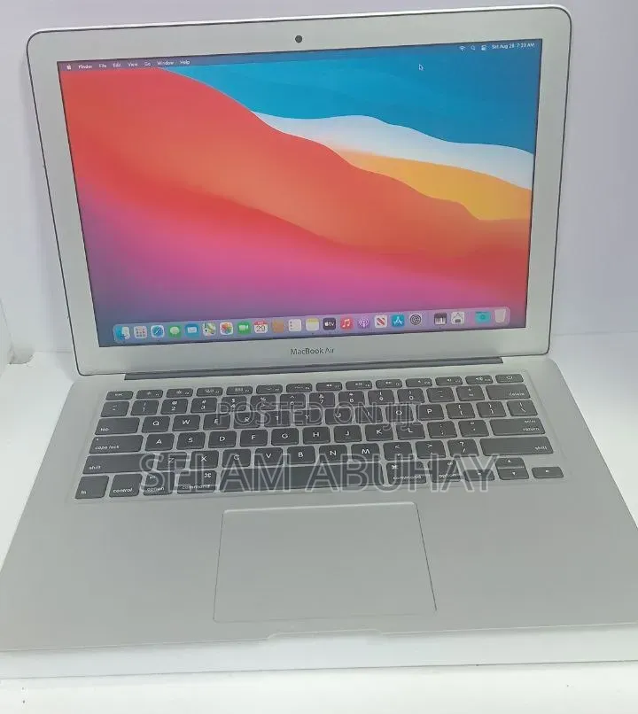 New Laptop Apple MacBook Air 2017 8GB Intel Core i5 SSD 128GB