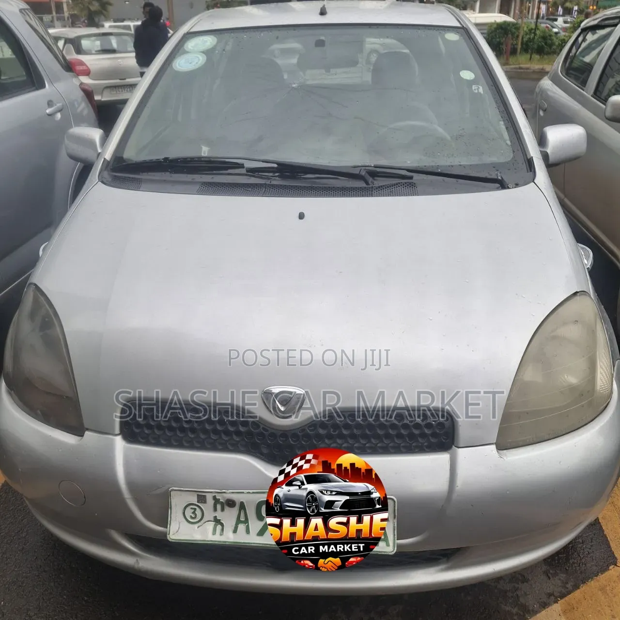Toyota Vitz 2001 Silver