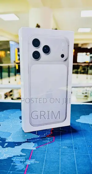New Apple iPhone 17 Pro Max 256 GB Silver