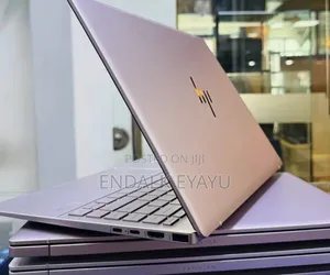 New Laptop HP Pavilion 14 16GB Intel Core i7 SSD 1T