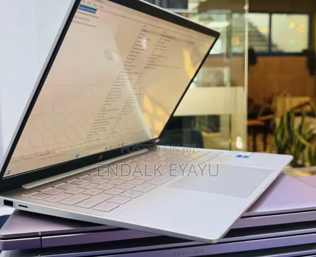 New Laptop HP Pavilion 14 16GB Intel Core i7 SSD 1T