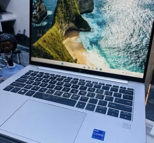 New Laptop HP EliteBook 840 10 16GB Intel Core i7 SSD 1T