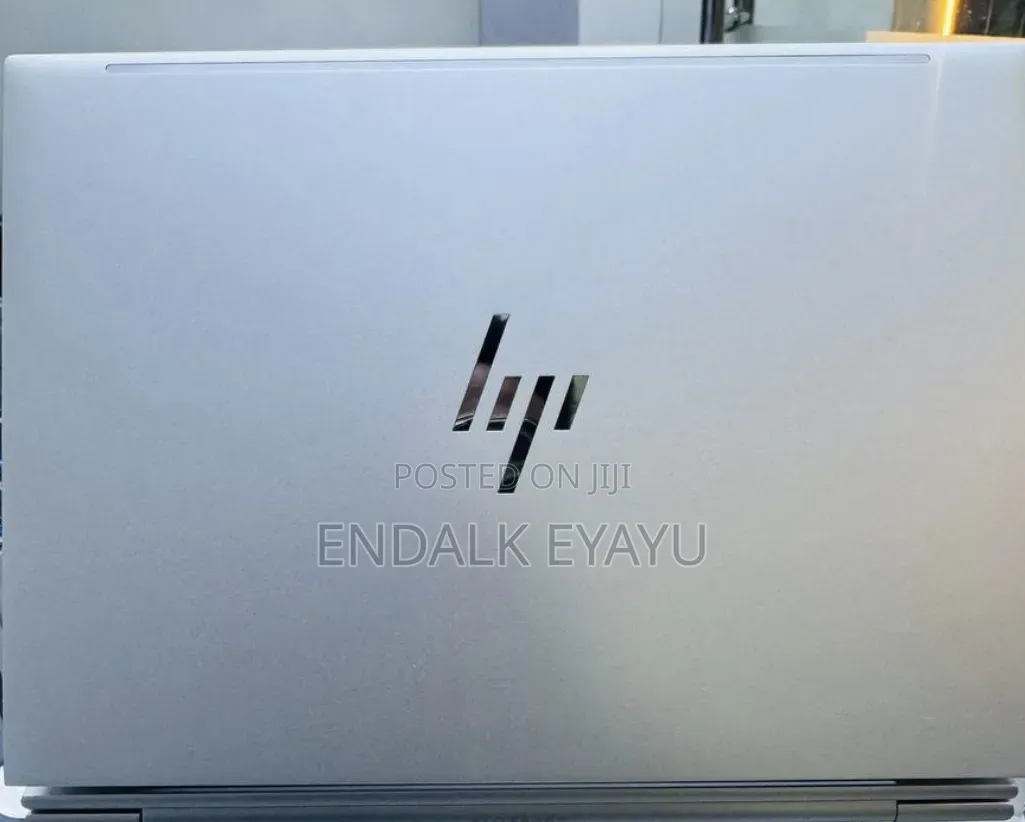 New Laptop HP EliteBook 840 10 16GB Intel Core i7 SSD 1T