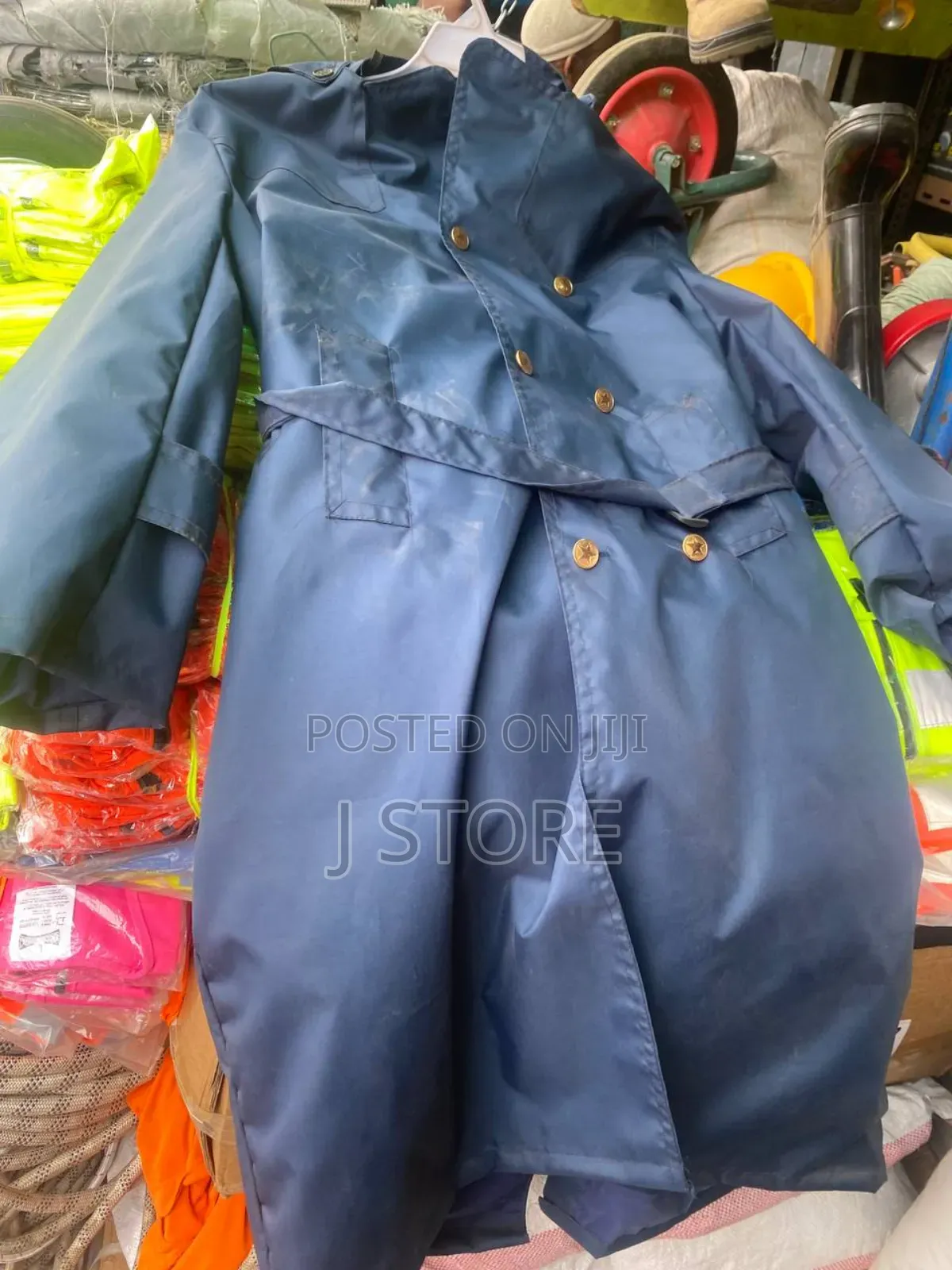 Police Rain Coat የፖሊስ የዝናብ ልብስ
